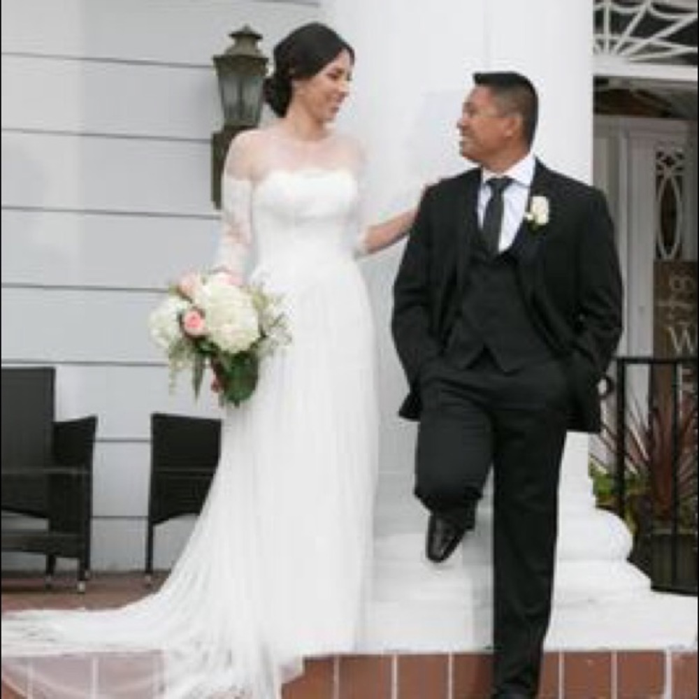 Davids Bridal Wedding Dress